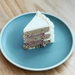 Earl Grey Strawberry Cake